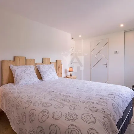 Semesterbostad Haumea *